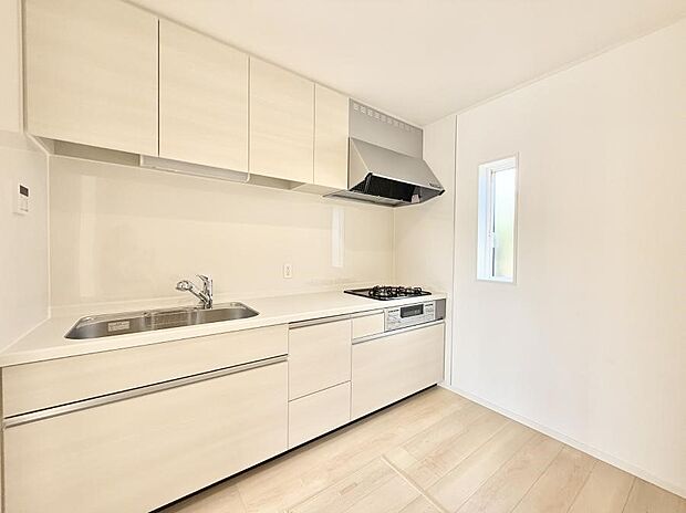 【ダイニングキッチン】■美味しさの魔法がかかる、特別なキッチン