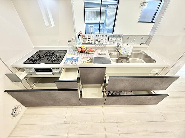 【キッチン】■料理がもっと楽しくなる、快適なキッチン空間