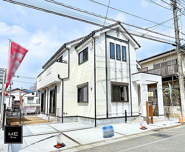 【現地外観写真】■暮らしを彩る充実した設備仕様が備わった住まい