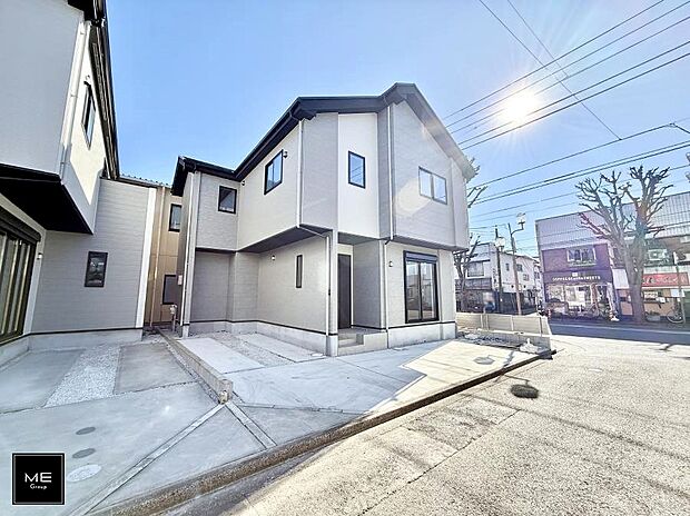 【現地外観写真】■家族みんなが笑顔で過ごせる、安心感のある住まい