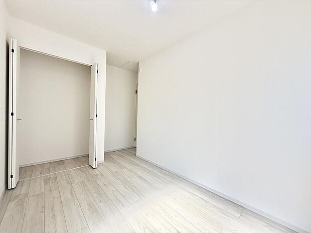 【洋室】■どこになにを置くか楽しみな自分のお部屋