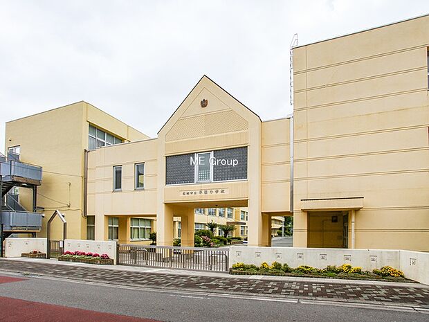 綾瀬市立早園小学校（約300m・徒歩4分）