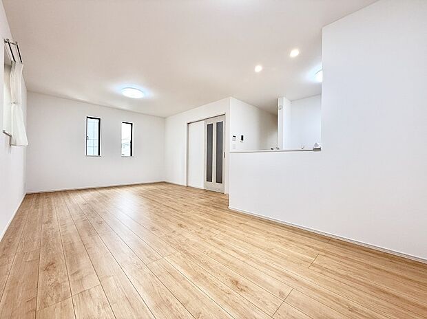 【ダイニング】■何気ない毎日を特別にする、癒しの空間