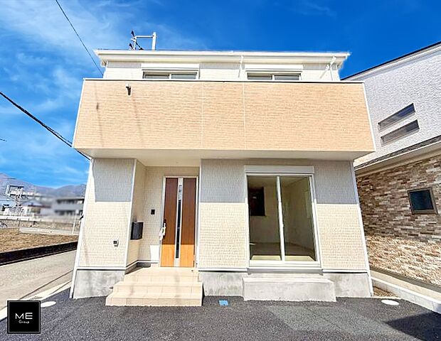 【現地外観写真】■家族みんなが笑顔で過ごせる、安心感のある住まい