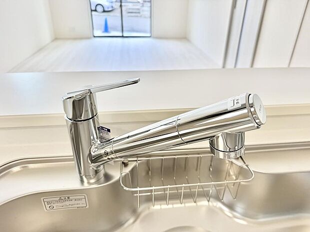 【浄水器】■清潔でおいしい水を手軽に供給してくれます