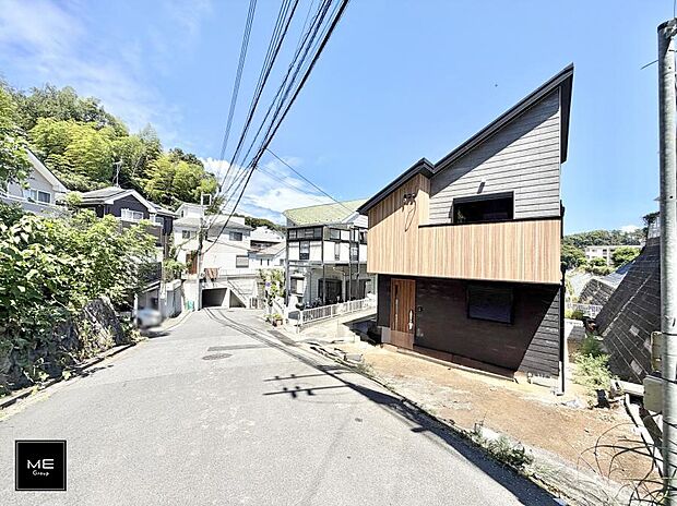 【前面道路含む現地写真】■新しい住まい、街の新しい風景