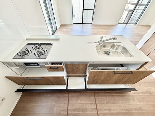 【キッチン】明るさと開放感たっぷりなキッチン!