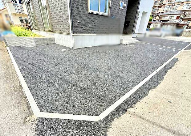 【駐車場】2号棟 ■自宅にカースペースがあると助かります