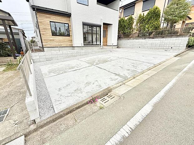 【駐車場】1号棟 ■カースペース有