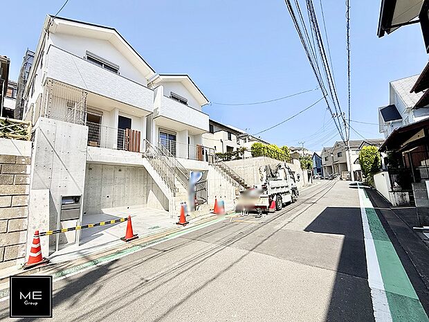 【前面道路含む現地写真】■新しい住まい、街の新しい風景