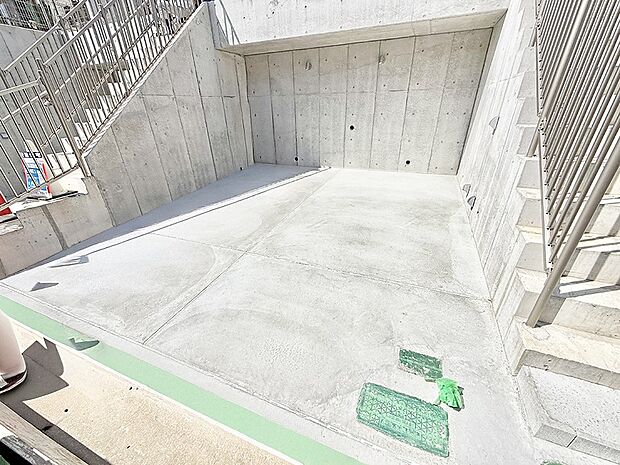 【駐車場】2号棟 ■カースペース有