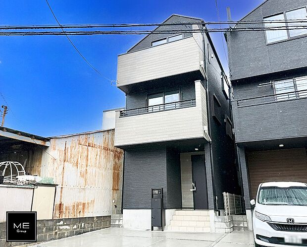 【現地外観写真】1号棟 ■家族みんなが笑顔で過ごせる、安心感のある住まい