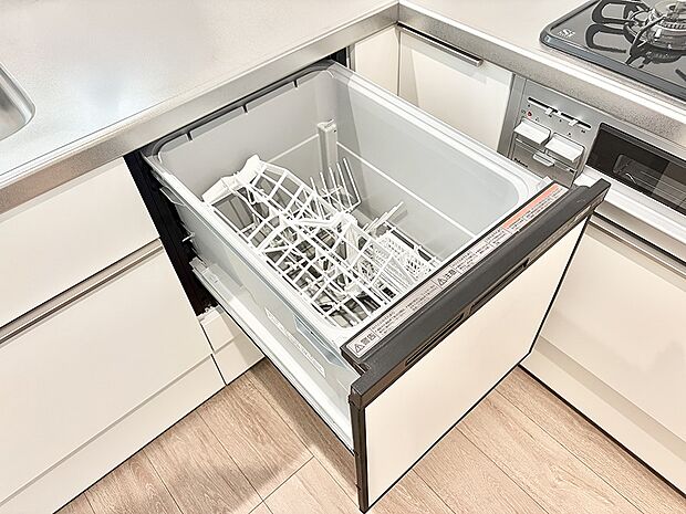 【食洗機】■食後の片づけも食洗器があれば時短に。ご家族との時間を増やせます