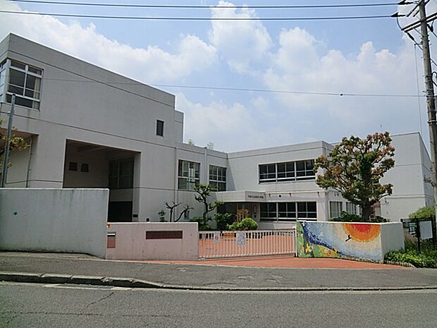 川崎市立真福寺小学校(約650m・徒歩9分)