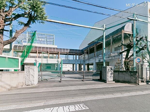 横浜市立万騎が原中学校(約1,173m・徒歩15分)