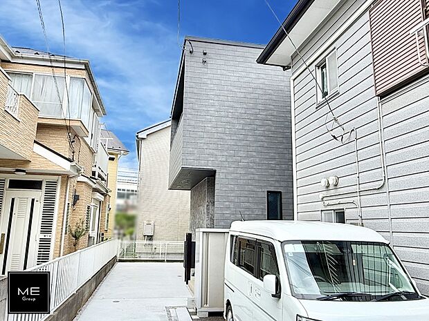 【現地外観写真】■最寄り駅まで徒歩8分の好立地!
