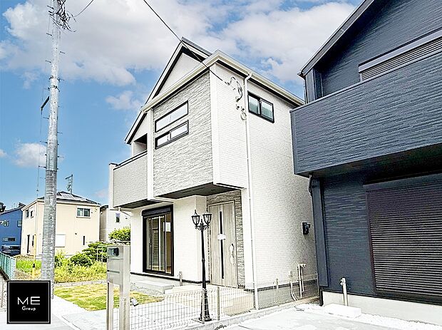 【現地外観写真】4号棟 ■家族みんなが笑顔で過ごせる、安心感のある住まい
