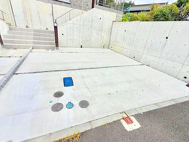 【駐車場】1号棟 ■カースペース有