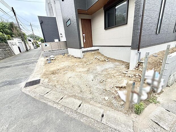 【駐車場】■カースペース有