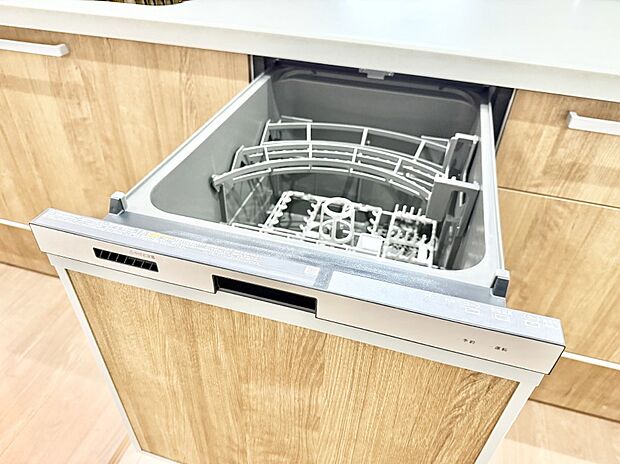 【食洗機】■手間なく洗浄！食器をピカピカに仕上げてくれます