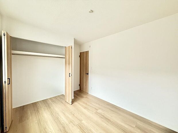 【洋室】2号棟  ■どこになにを置くか楽しみな自分のお部屋
