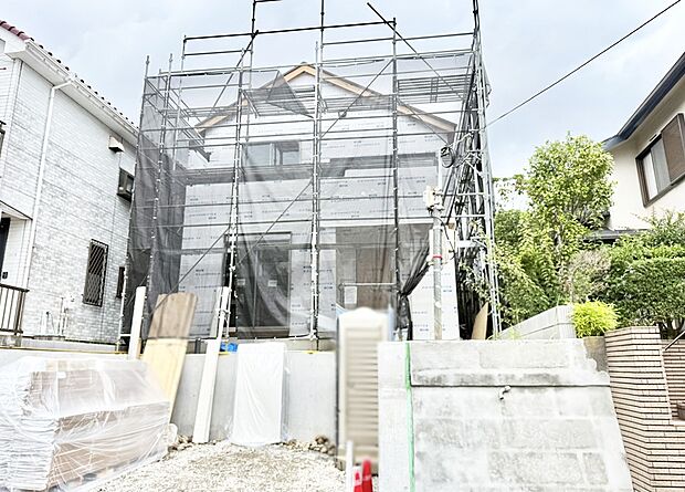 【現地外観写真】1号棟  ■まずは一度ご覧ください