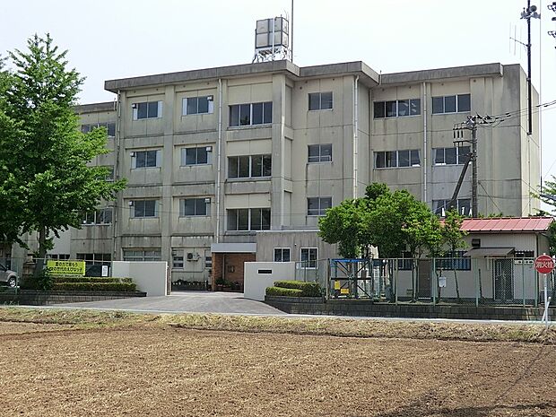 海老名市立社家小学校（約850m・徒歩11分）