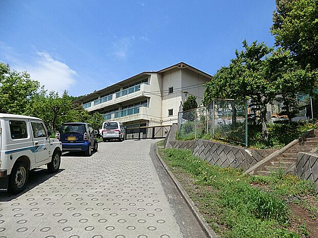 町田市立小山田小学校（約268m・徒歩4分）