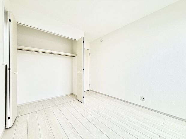 【子供部屋】1号棟 ■仕事や勉強のスペースに使うことで、集中しやすく静かな環境が整います