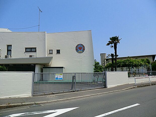 聖園マリア幼稚園(約200m・徒歩3分)