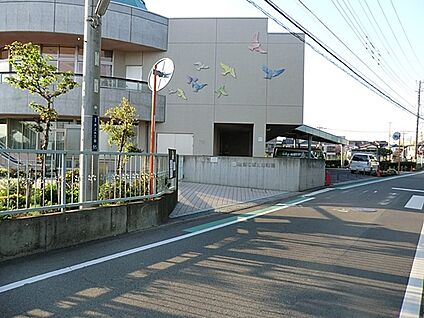 綾瀬こばと幼稚園 280m(4分)