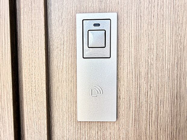 【スマートキー】■鍵を取り出さずに便利に操作できて快適