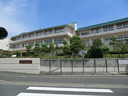 藤沢市立藤ヶ岡中学校 1000m(13分)