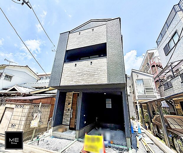 【現地外観写真】1号棟 ■家族みんなが笑顔で過ごせる、安心感のある住まい