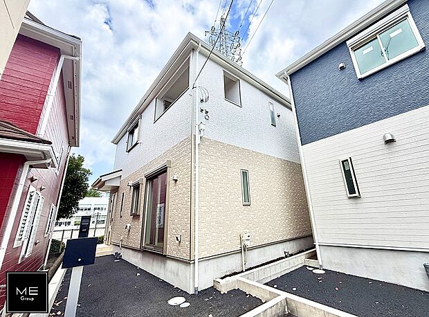 【現地外観写真】3号棟 ■暮らしを豊かにする充実した仕様設備で快適に