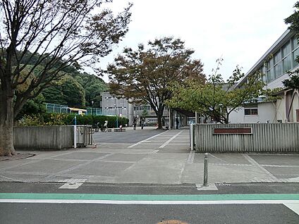 横浜市立間門小学校 200m(3分)
