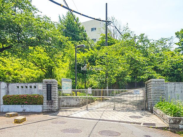 横浜市立浜中学校(約750m・徒歩10分)
