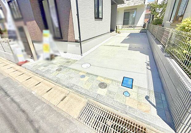 【駐車場】■快適な駐車スペースで安心