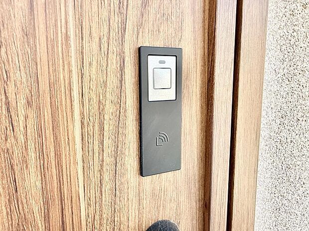 【スマートキー】■鍵を取り出さずに便利に操作できて快適