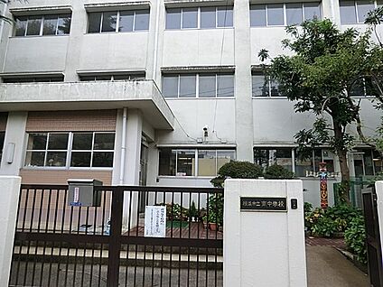 横浜市立南中学校 70m(1分)