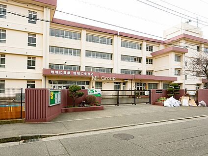 茅ヶ崎市立円蔵中学校 1060m(14分)