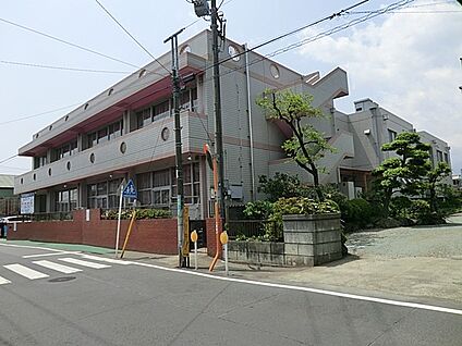 妻田保育園 300m(4分)