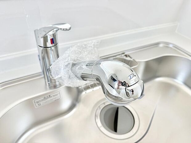 【浄水器】■不純物をしっかり除去して安心して飲めます