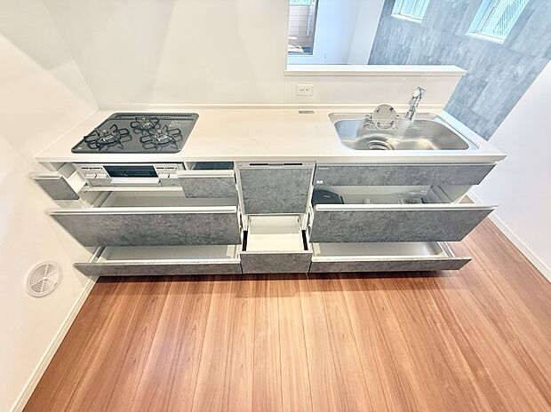 【キッチン】■料理がもっと楽しくなる、快適なキッチン空間