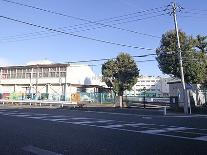 横浜市立南中学校 650m(9分)