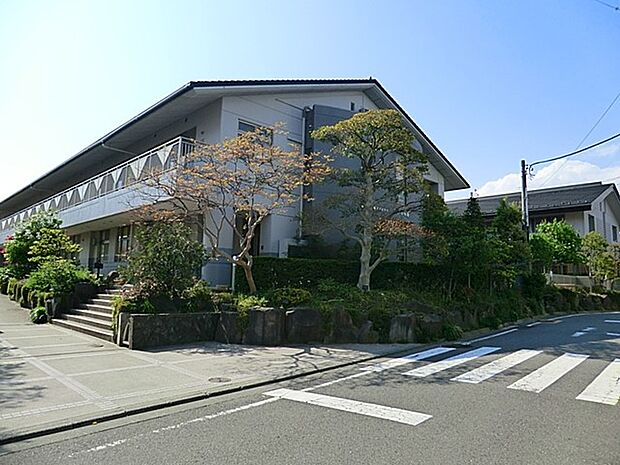 平戸幼稚園(約400m・徒歩5分)