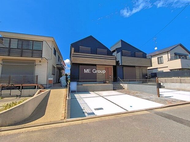 【現地外観写真】1号棟 ■家族の思い出が育つ住まいです