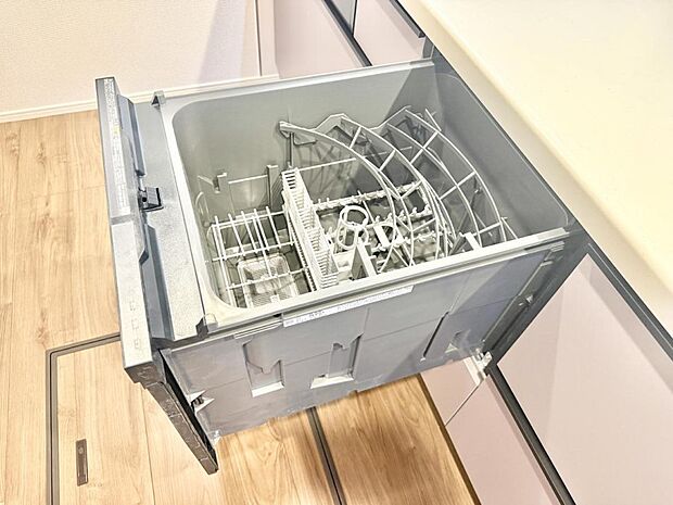 【食洗機】■手間なく洗浄!食器をピカピカに仕上げてくれます