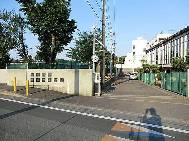 綾瀬市立北の台小学校(約500m・徒歩7分)