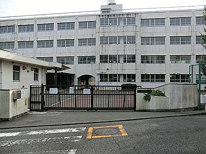 横浜市立南希望が丘中学校 1100m(14分)